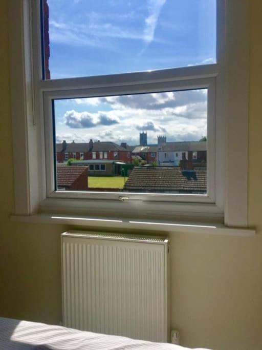 Spacious Victorian Townhouse With Cathedral Views Lincoln Exterior foto
